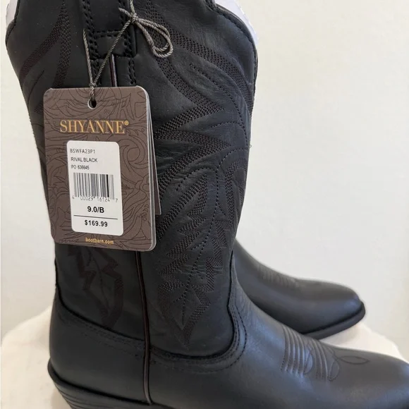 Shyanne Black Leather Western Heeled Boots NIB Size 9M - Picture 10 of 14